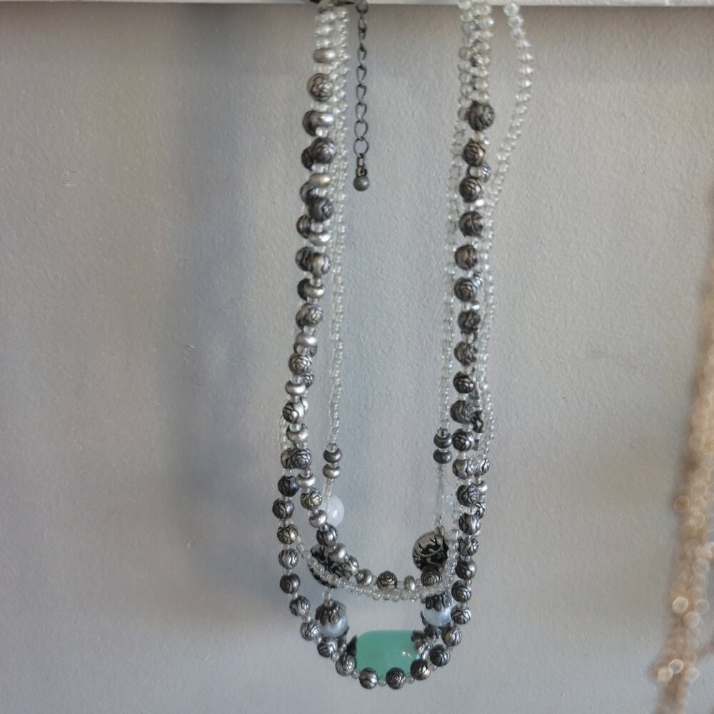 Premier Designs Cool Waters Retired Necklace in Antiqued Silver